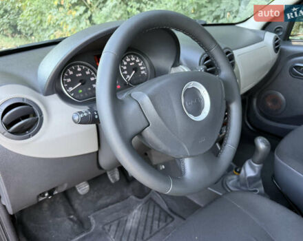 Черный Дачия Сандеро, объемом двигателя 1.2 л и пробегом 180 тыс. км за 4900 $, фото 22 на Automoto.ua