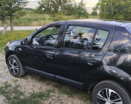 Черный Дачия Сандеро, объемом двигателя 1.2 л и пробегом 300 тыс. км за 4000 $, фото 3 на Automoto.ua