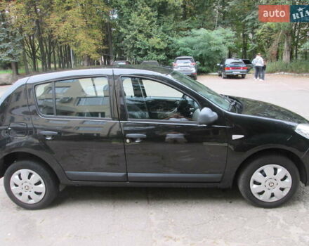 Черный Дачия Сандеро, объемом двигателя 1.6 л и пробегом 220 тыс. км за 4950 $, фото 2 на Automoto.ua