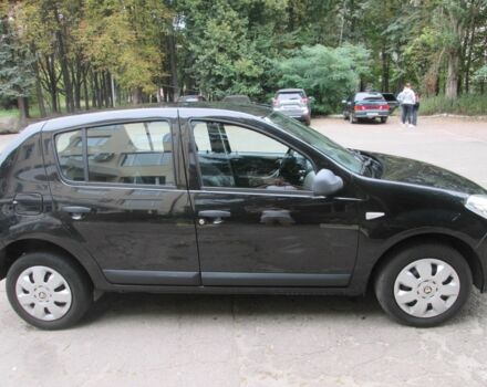 Дачия Сандеро 2011 в Чернигове на Automoto.ua Черный Дачия Сандеро, объемом двигателя 1.6 л и пробегом 220 тыс. км за 4950 $, фото 8 на Automoto.ua