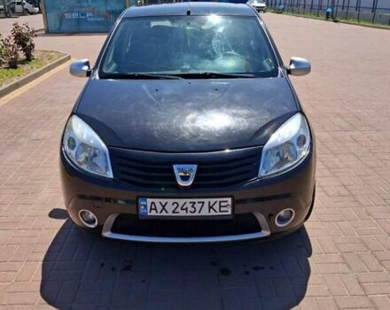 Дачия Сандеро 2011 в Полтаве на Automoto.ua Черный Дачия Сандеро, объемом двигателя 1.6 л и пробегом 150 тыс. км за 5200 $, фото 13 на Automoto.ua