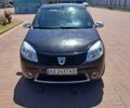 Дачия Сандеро 2011 в Полтаве на Automoto.ua Черный Дачия Сандеро, объемом двигателя 1.6 л и пробегом 150 тыс. км за 5200 $, фото 13 на Automoto.ua