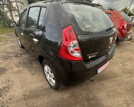 Дачия Сандеро 2011 в Новоукраинке на Automoto.ua Черный Дачия Сандеро, объемом двигателя 1.6 л и пробегом 131 тыс. км за 6400 $, фото 3 на Automoto.ua