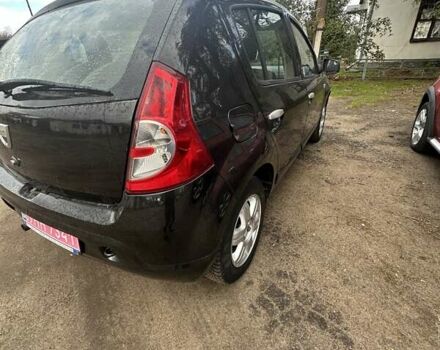 Дачия Сандеро 2011 в Новоукраинке на Automoto.ua Черный Дачия Сандеро, объемом двигателя 1.6 л и пробегом 131 тыс. км за 6400 $, фото 5 на Automoto.ua