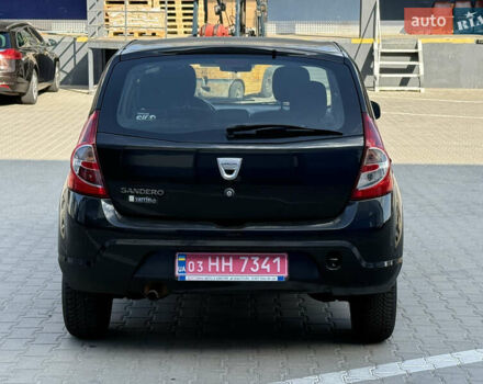 Чорний Дачія Sandero, об'ємом двигуна 1.6 л та пробігом 131 тис. км за 5999 $, фото 7 на Automoto.ua