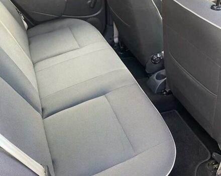 Черный Дачия Сандеро, объемом двигателя 1.2 л и пробегом 165 тыс. км за 4850 $, фото 7 на Automoto.ua