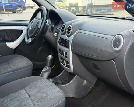 Чорний Дачія Sandero, об'ємом двигуна 1.6 л та пробігом 131 тис. км за 5999 $, фото 22 на Automoto.ua