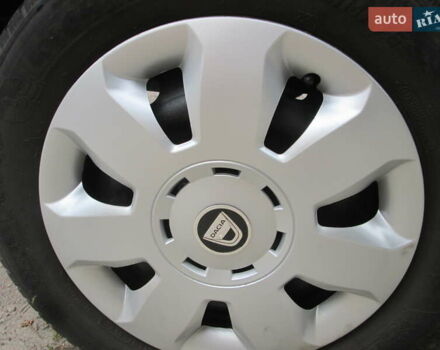 Черный Дачия Сандеро, объемом двигателя 1.6 л и пробегом 220 тыс. км за 4950 $, фото 19 на Automoto.ua