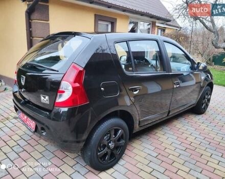 Черный Дачия Сандеро, объемом двигателя 1.2 л и пробегом 155 тыс. км за 4950 $, фото 3 на Automoto.ua