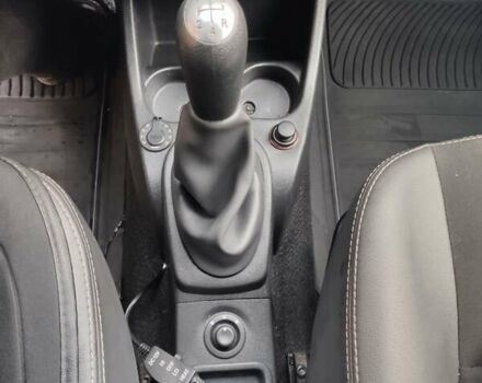 Черный Дачия Сандеро, объемом двигателя 1.2 л и пробегом 155 тыс. км за 4950 $, фото 24 на Automoto.ua