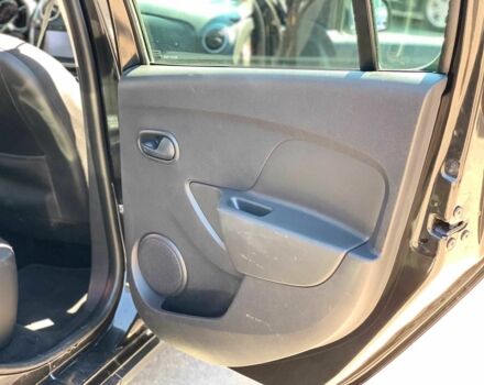 Черный Дачия Сандеро, объемом двигателя 0.9 л и пробегом 211 тыс. км за 6980 $, фото 16 на Automoto.ua