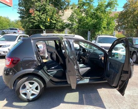 Черный Дачия Сандеро, объемом двигателя 0.9 л и пробегом 211 тыс. км за 6980 $, фото 14 на Automoto.ua