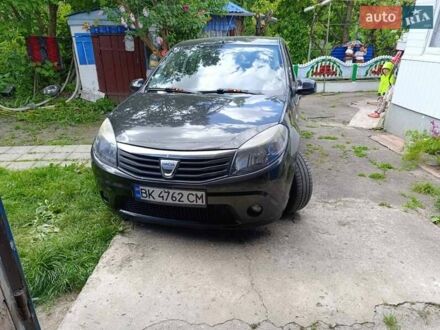 Дачія Sandero 2010 у Дубно на Automoto.ua Чорний Дачія Sandero, об'ємом двигуна 1.39 л та пробігом 116 тис. км за 4800 $, фото 1 на Automoto.ua