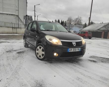 Черный Дачия Сандеро, объемом двигателя 1.4 л и пробегом 240 тыс. км за 5200 $, фото 1 на Automoto.ua
