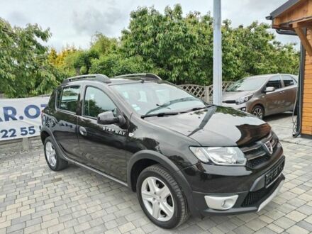 Дачия Сандеро 2015 в Киеве на Automoto.ua Черный Дачия Сандеро, объемом двигателя 1.46 л и пробегом 229 тыс. км за 5590 $, фото 1 на Automoto.ua