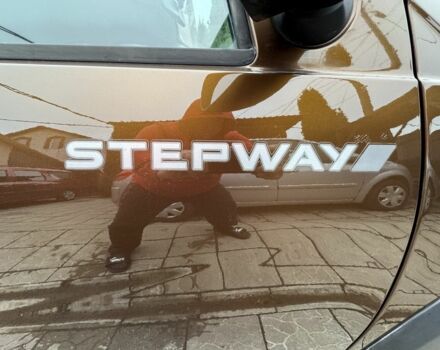 Коричневый Дачия Сандеро, объемом двигателя 1.6 л и пробегом 189 тыс. км за 6300 $, фото 16 на Automoto.ua