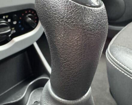 Коричневый Дачия Сандеро, объемом двигателя 1.6 л и пробегом 189 тыс. км за 6300 $, фото 14 на Automoto.ua