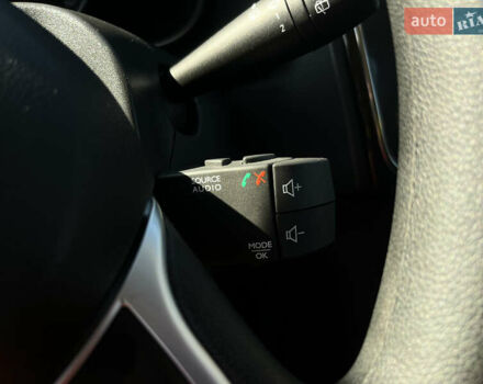 Коричневый Дачия Сандеро, объемом двигателя 0.9 л и пробегом 45 тыс. км за 7300 $, фото 20 на Automoto.ua