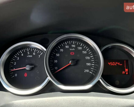 Коричневый Дачия Сандеро, объемом двигателя 0.9 л и пробегом 45 тыс. км за 7300 $, фото 17 на Automoto.ua