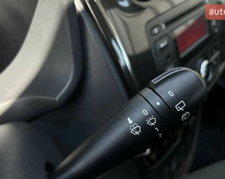 Коричневый Дачия Сандеро, объемом двигателя 0.9 л и пробегом 45 тыс. км за 7300 $, фото 18 на Automoto.ua