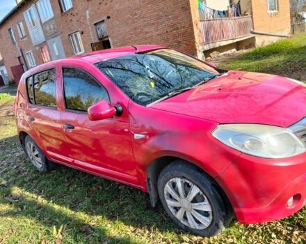 Красный Дачия Сандеро, объемом двигателя 1.4 л и пробегом 243 тыс. км за 3500 $, фото 3 на Automoto.ua