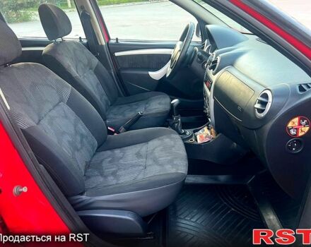 Червоний Дачія Sandero, об'ємом двигуна 1.6 л та пробігом 232 тис. км за 4800 $, фото 5 на Automoto.ua