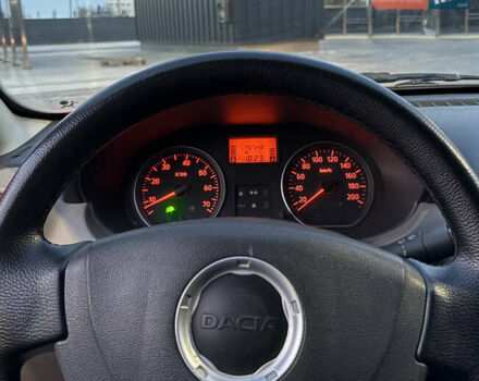 Дачія Sandero 2008 у Каменце-Подольском на Automoto.ua Червоний Дачія Sandero, об'ємом двигуна 1.39 л та пробігом 175 тис. км за 3850 $, фото 10 на Automoto.ua