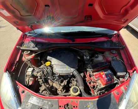 Червоний Дачія Sandero, об'ємом двигуна 1.4 л та пробігом 270 тис. км за 3750 $, фото 3 на Automoto.ua
