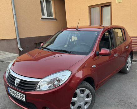 Красный Дачия Сандеро, объемом двигателя 1.4 л и пробегом 210 тыс. км за 4100 $, фото 2 на Automoto.ua