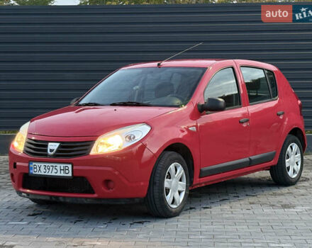 Дачія Sandero 2008 у Каменце-Подольском на Automoto.ua Червоний Дачія Sandero, об'ємом двигуна 1.39 л та пробігом 175 тис. км за 3850 $, фото 4 на Automoto.ua