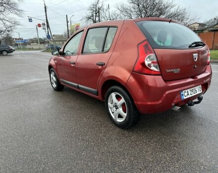 Красный Дачия Сандеро, объемом двигателя 1.4 л и пробегом 234 тыс. км за 4199 $, фото 2 на Automoto.ua
