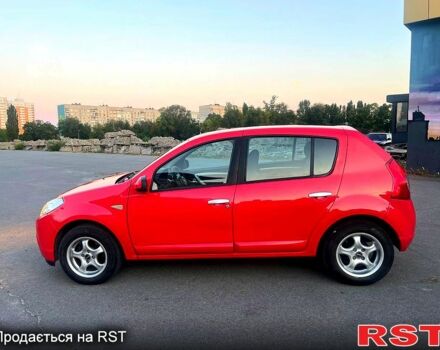 Червоний Дачія Sandero, об'ємом двигуна 1.6 л та пробігом 232 тис. км за 4800 $, фото 2 на Automoto.ua