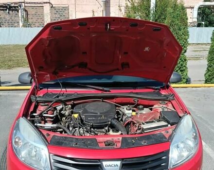 Красный Дачия Сандеро, объемом двигателя 1.4 л и пробегом 275 тыс. км за 4200 $, фото 17 на Automoto.ua