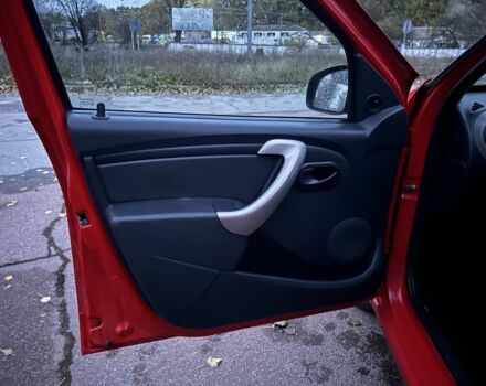 Червоний Дачія Sandero, об'ємом двигуна 1.1 л та пробігом 174 тис. км за 2999 $, фото 9 на Automoto.ua