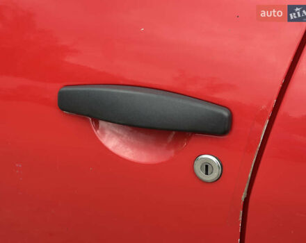 Красный Дачия Сандеро, объемом двигателя 1.39 л и пробегом 157 тыс. км за 4500 $, фото 23 на Automoto.ua