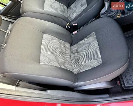 Червоний Дачія Sandero, об'ємом двигуна 1.39 л та пробігом 164 тис. км за 4200 $, фото 25 на Automoto.ua