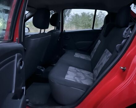 Червоний Дачія Sandero, об'ємом двигуна 1.1 л та пробігом 174 тис. км за 2999 $, фото 12 на Automoto.ua