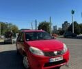 Красный Дачия Сандеро, объемом двигателя 1.2 л и пробегом 242 тыс. км за 3500 $, фото 1 на Automoto.ua