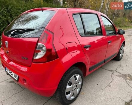 Красный Дачия Сандеро, объемом двигателя 1.39 л и пробегом 164 тыс. км за 4000 $, фото 6 на Automoto.ua