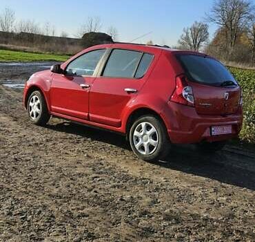 Красный Дачия Сандеро, объемом двигателя 1.4 л и пробегом 206 тыс. км за 4300 $, фото 3 на Automoto.ua