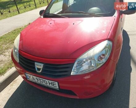 Красный Дачия Сандеро, объемом двигателя 1.39 л и пробегом 192 тыс. км за 3999 $, фото 7 на Automoto.ua