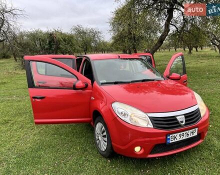 Красный Дачия Сандеро, объемом двигателя 1.4 л и пробегом 175 тыс. км за 3650 $, фото 9 на Automoto.ua