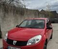 Красный Дачия Сандеро, объемом двигателя 1.1 л и пробегом 190 тыс. км за 3850 $, фото 1 на Automoto.ua