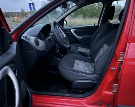 Червоний Дачія Sandero, об'ємом двигуна 1.1 л та пробігом 174 тис. км за 2999 $, фото 20 на Automoto.ua