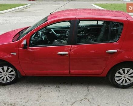 Красный Дачия Сандеро, объемом двигателя 1.4 л и пробегом 173 тыс. км за 4300 $, фото 3 на Automoto.ua