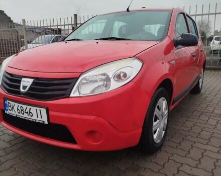 Красный Дачия Сандеро, объемом двигателя 1.4 л и пробегом 290 тыс. км за 3650 $, фото 1 на Automoto.ua