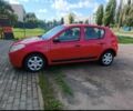Красный Дачия Сандеро, объемом двигателя 1.4 л и пробегом 174 тыс. км за 4100 $, фото 2 на Automoto.ua