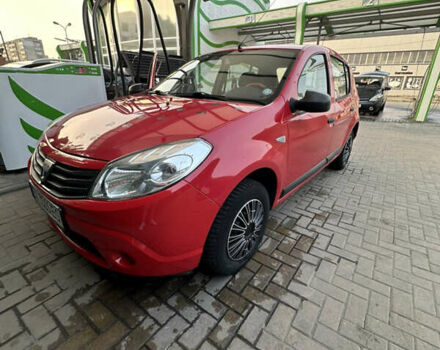 Червоний Дачія Sandero, об'ємом двигуна 1.4 л та пробігом 182 тис. км за 4300 $, фото 3 на Automoto.ua