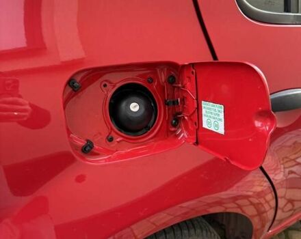 Червоний Дачія Sandero, об'ємом двигуна 1.4 л та пробігом 131 тис. км за 4000 $, фото 13 на Automoto.ua