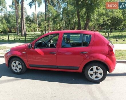 Красный Дачия Сандеро, объемом двигателя 1.39 л и пробегом 192 тыс. км за 3999 $, фото 9 на Automoto.ua